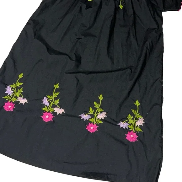 Vintage Queen Cato Embroidered Floral Dress Scalloped Hem Short Sleeve Size 2X - Picture 2 of 7